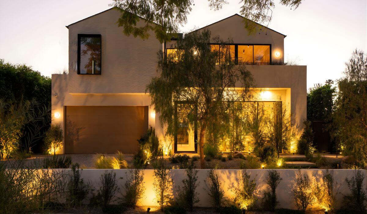 4115 Ventura Canyon Ave