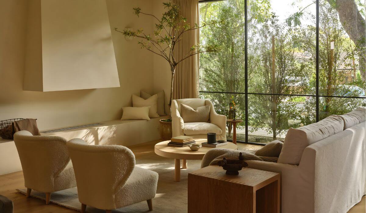 4115 Ventura Canyon Ave